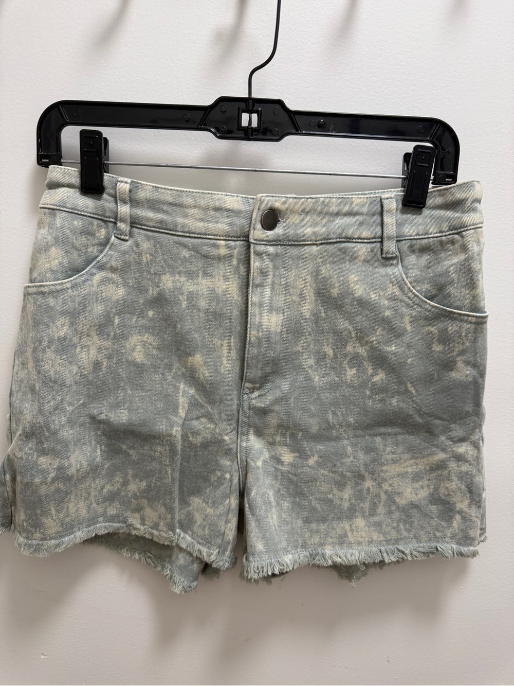 Mystree Washed Gray/sage Tie-Dye Denim Shorts